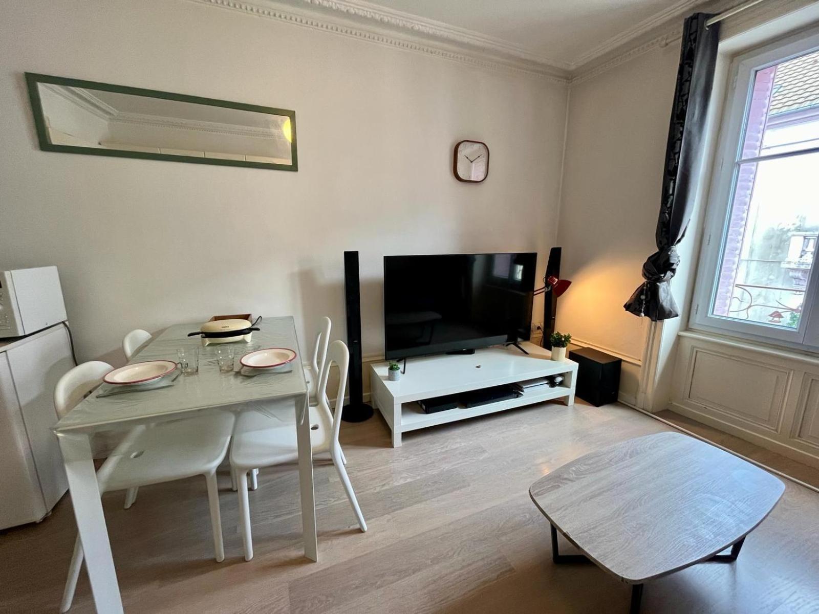 Joli Appartement Plein Centre Ville Gérardmer Buitenkant foto